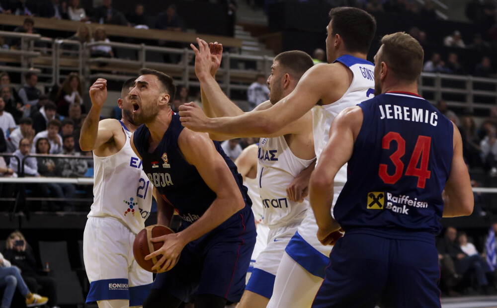 Serbijas basketbolisti zaudē Grieķijai un vēl nenodrošina ceļazīmi uz finālturnīru