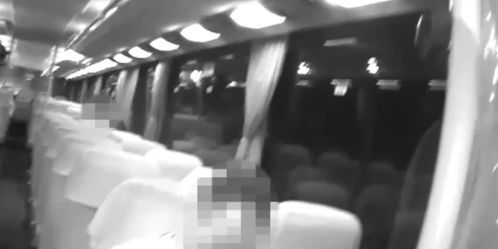 Policijas ierašanās brīdī iespējamais šoferis jau bija veikli iekārtojies pasažiera vietā.