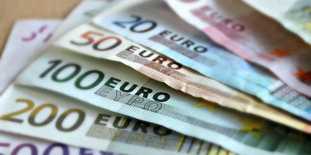 Janvārī no četru Latvijā lielāko banku klientiem izkrāpts gandrīz miljons eiro