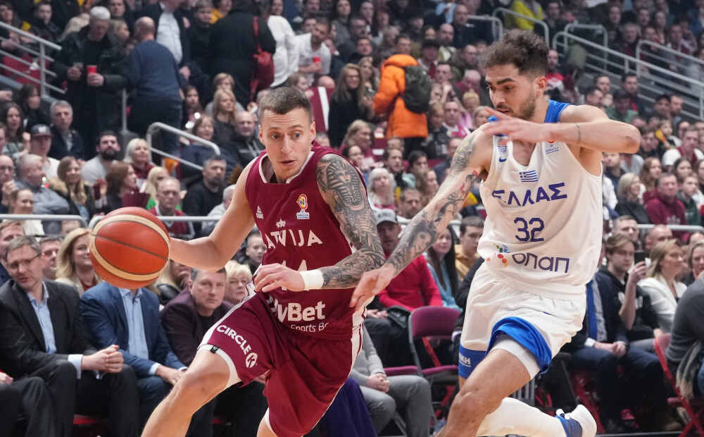 Latvijas basketbolisti noslēdz PK kvalifikāciju ar 11. uzvaru pēc kārtas
