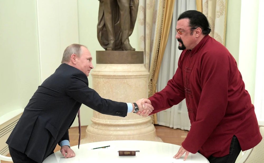 Putin presents Hollywood actor Steven Seagal with the Order of Friendship