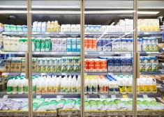 “Maxima” paplašina “Latvijas pienam būs BŪT!” iniciatīvu; cenas samazinātas vēl 50 produktiem