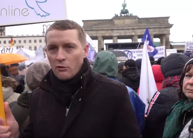 VIDEO: Ždanoka un deputāts no Jelgavas Vācijā protestē pret tanku došanu Ukrainai