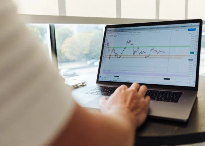 Все больше латвийцев планируют начать инвестировать: во что жители хотят вкладывать деньги