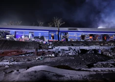 Grieķijā notikusi traģiska vilcienu sadursme; vismaz 32 bojāgājušie. VIDEO