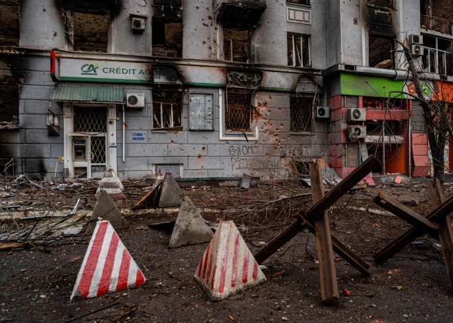 Krievijai neizdodies panākt būtiskus teritoriālus ieguvumus Ukrainā tuvākā gada laikā, ziņo ASV