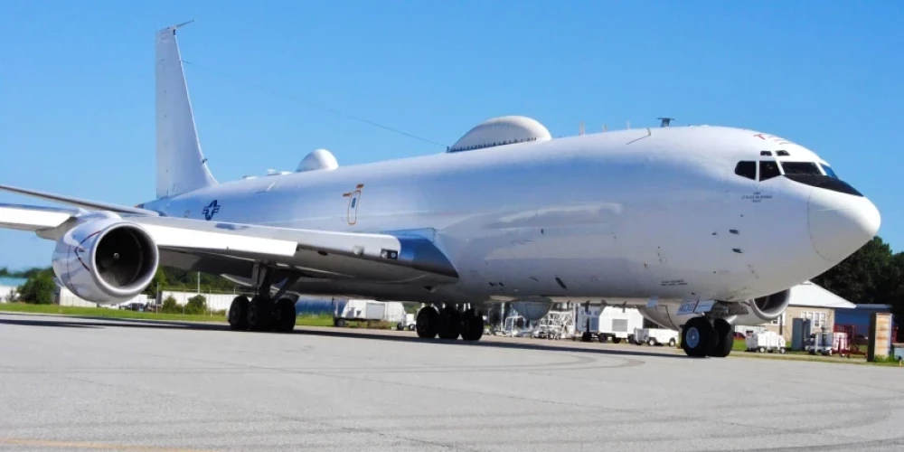 E-6B Mercury - "самолет Судного дня" (Фото: Operation 2022 / Alamy/ Vida Press)