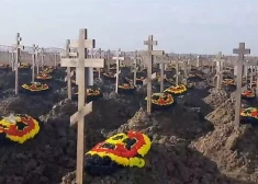Ukrainā kritušo krievu karavīru kapi.