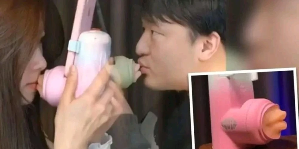 Ķīnieši atkal pārsteidz ar savu izgudrojumu, šoreiz - siltām un kustīgām silikona lūpām