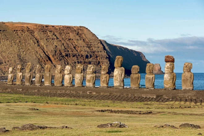 Moai statujas Lieldienu salā