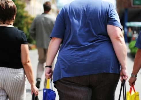 Миру предрекли новую напасть: к 2035 году каждый второй будет страдать ожирением