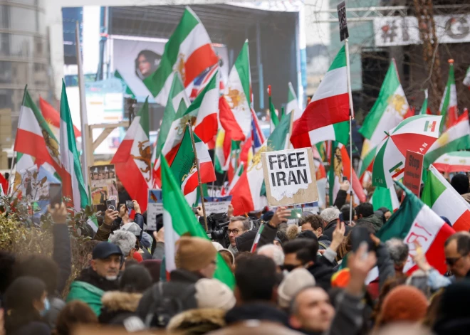 Irānā janvārī un februārī nāvessodi izpildīti gandrīz 100 cilvēkiem