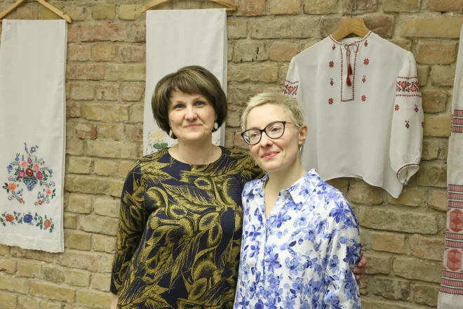 Grāmatas atvēršanas svētkos.