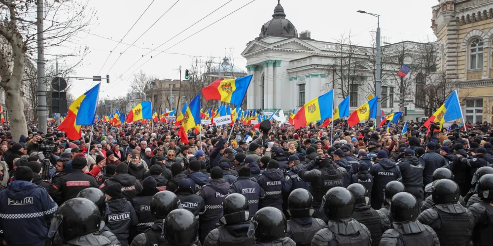 Vai pār Moldovu savelkas okupācijas ēna?