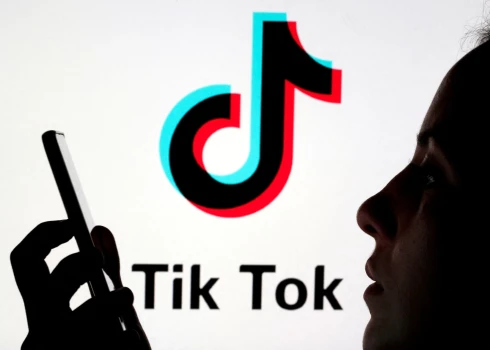 Arī Latvijas valsts iestādēs sākusies pamatīga piesardzība par "TikTok" lietošanu.
