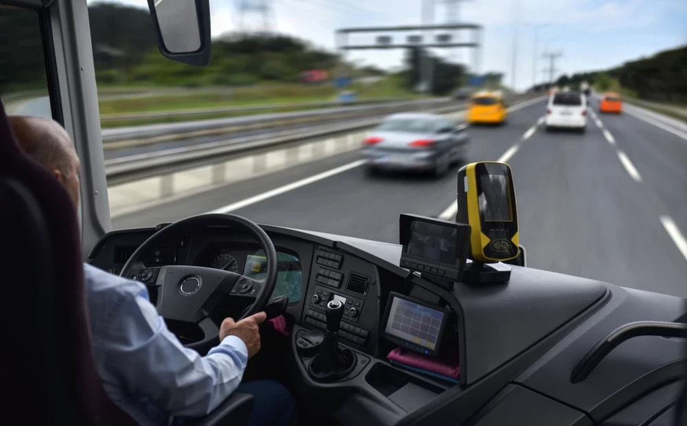 В Беларуси по подозрению в перевозке оружия задержан 70-летний водитель ...