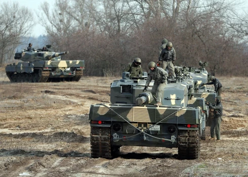 Vācijas ieroču ražotājs "Rheinmetall" vēlas Ukrainā būvēt tanku rūpnīcu