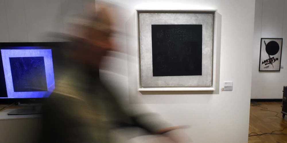 Kazimira Maļeviča pazīstamākais darbs "Melnais kvadrāts" tiek uzskatīts par vienu no 20. gadsimta glezniecības ikonām. Tas pašlaik atrodas Tretjakova galerijā Maskavā.