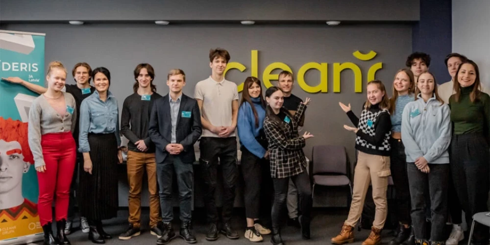 В проекте задействованы 15 латвийских школ.