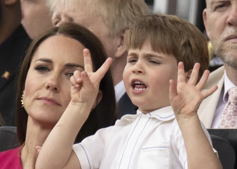Princese Ketrīna nāk klajā ar smieklīgu atzīšanos par jaunāko bērnu princi Luisu