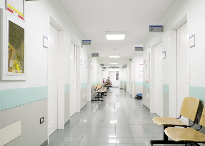 Austrālija un Lielbritānija piedzīvo mirstības kāpumu neredzētā līmenī. Kas pie vainas?