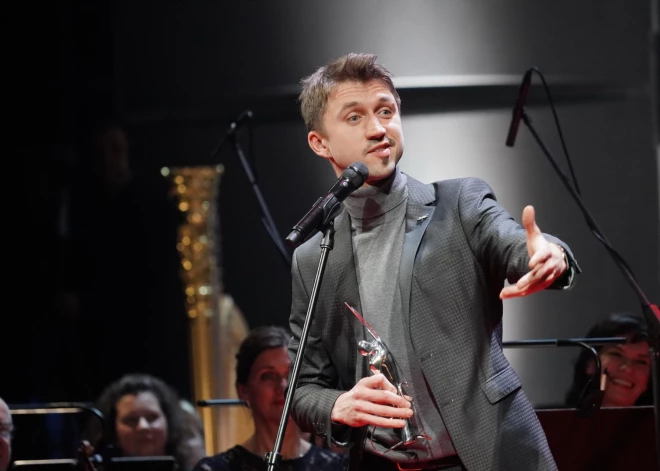 "Lielās mūzikas balvas" pasniegšanas ceremonijā uzvaras laurus kategorijā "Gada koncerts" plūca "Čudara Trio", ko veido ģitārists Matīss Čudars, basists Edvīns Ozols un sitaminstrumentālists Ivars Arutjunjans.