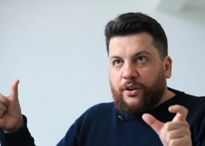 "Это было ошибкой": Леонид Волков приостановил работу в фонде Навального из-за письма в защиту российских миллиардеров
