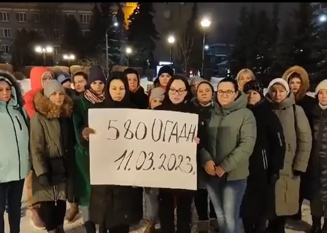 Mobilizēto krievu karavīru mātes un sievas ierakstījušas video ar lūgumu