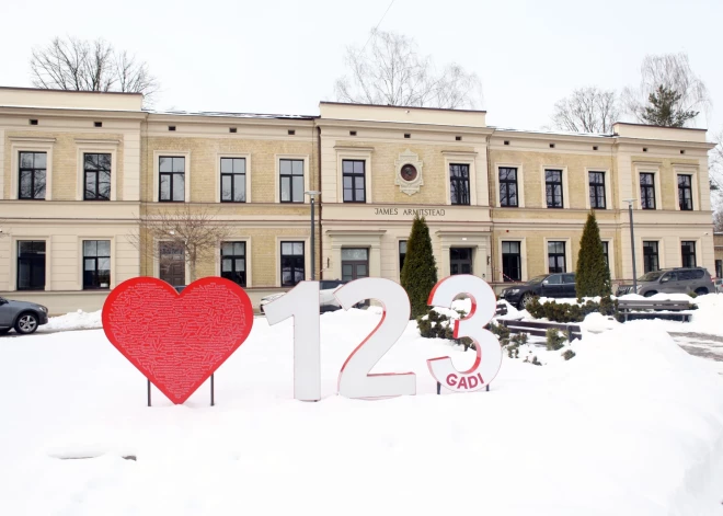 Bērnu slimnīcā pēc palīdzības vēršas vēl nepieredzēti liels bērnu un pusaudžu skaits