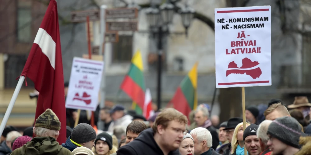 В Рижское самоуправление поступила заявка на возложение цветов к памятнику Свободы 16 марта.