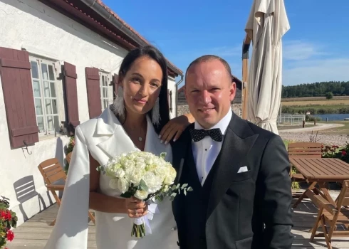 Latvijas futbola bosa Vadima Ļašenko ģimenē pieaugums - pasaulē nākusi vēl viena meita