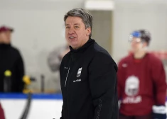 Zināmi Harija Vītoliņa palīgi Latvijas hokeja izlases treneru korpusā