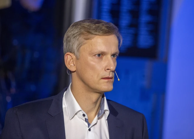 "Продолжаем танцевать вокруг полуживого "тела" Latvijas gāze": Латвия отказалась от закупки более дешевого СПГ в США