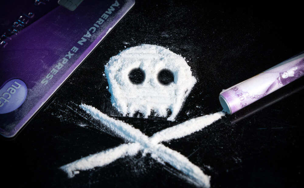 Kokaīna ražošana pasaulē sasniedz rekordaugstu līmeni, kontrabandas tīklā arī Baltijas valstis