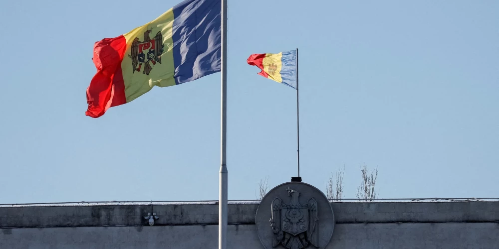 Moldovas parlaments apstiprina valsts valodas nosaukuma maiņu no "moldāvu" uz "rumāņu"