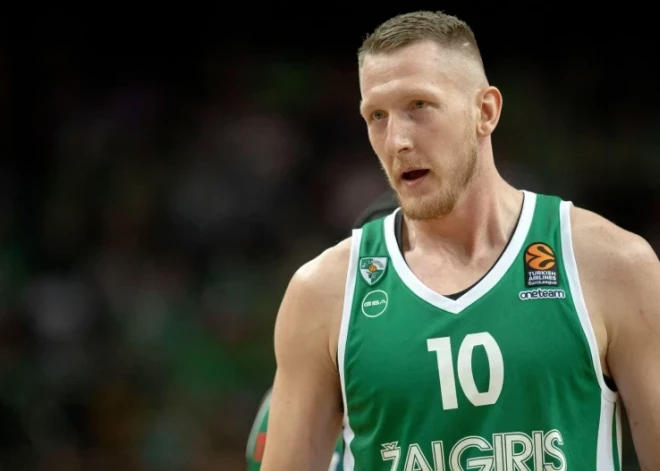 Šmitam 18 punkti "Žalgiris" zaudējumā Eirolīgas spēlē