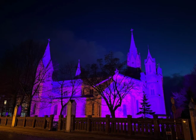 FOTO: Liepāja savā 398. dzimšanas dienā pārvērtusies 