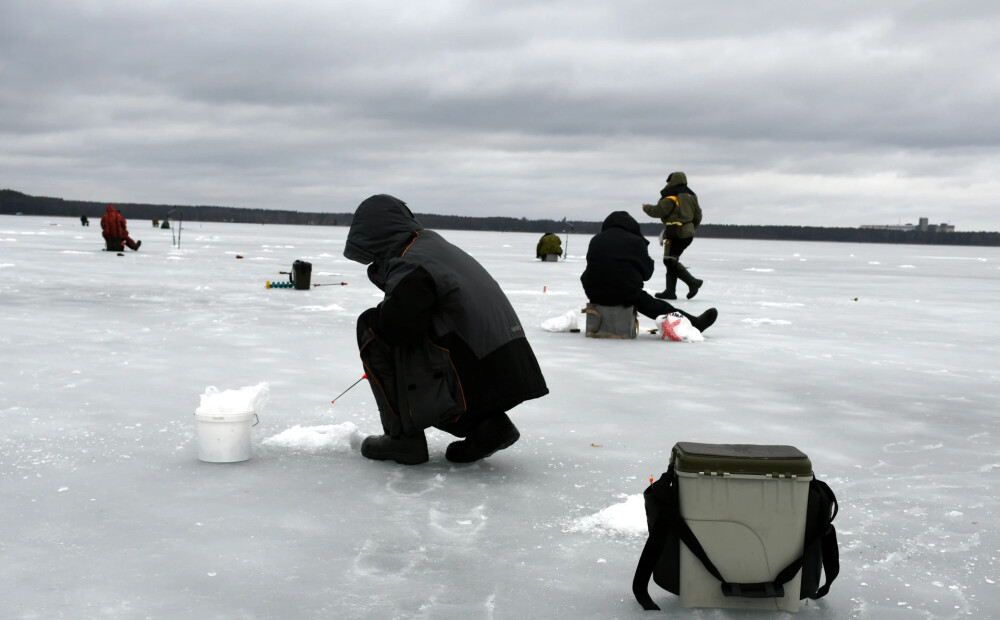 Rīgā aizliegts atrasties uz visu ūdenstilpju ledus