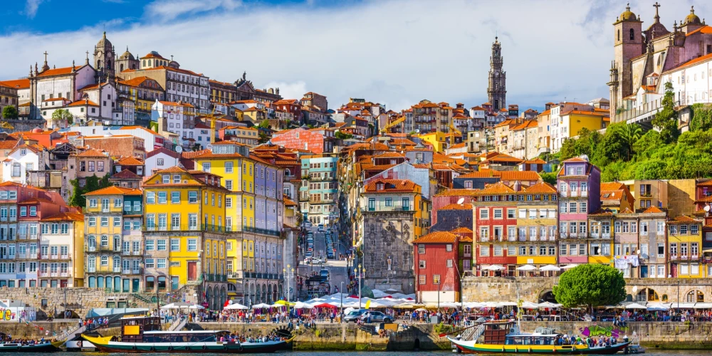 Portugāle pārtraukusi zelta vīzu tirdziecību ārzemniekiem