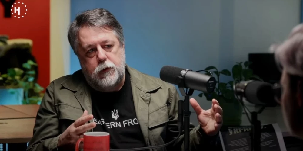 Виталий Всеволодович Манский, (род. 2 декабря 1963, Львов, УССР, СССР) — российский и латвийский режиссёр документального кино, кинопродюсер и общественный деятель. Президент международного фестиваля авторского документального кино «Артдокфест» и Национальной премии в области неигрового кино и телевидения «Лавровая ветвь».