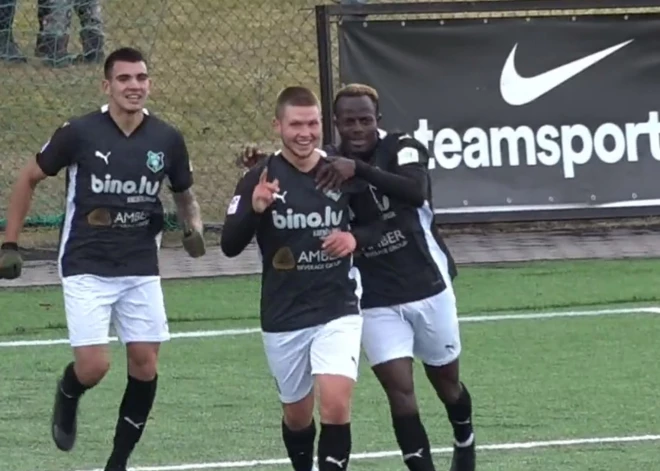 VIDEO: "Auda" iesit divus vārtus ; "Valmiera" zaudē "Liepājai"