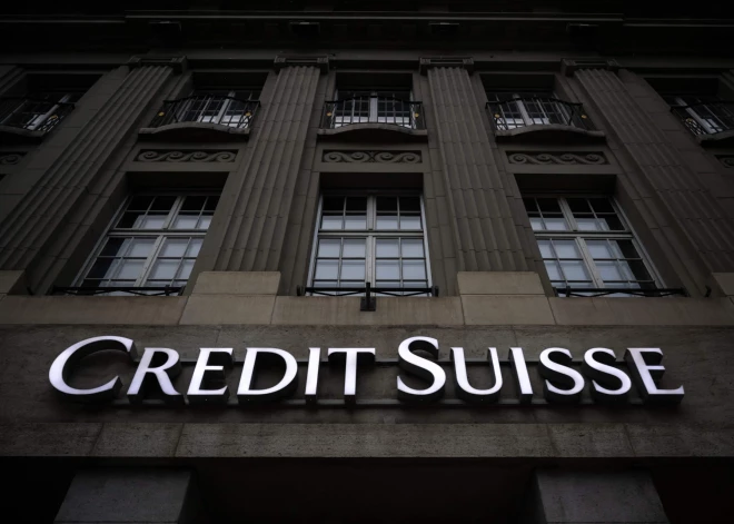 Šveices banka UBS pārņems "Credit Suisse"