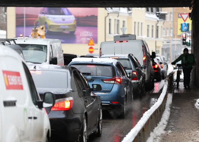 Būtiski pieaudzis autovadītāju skaits, kuru rīcība, iestājoties martam, var radīt papildu risku uz ceļiem