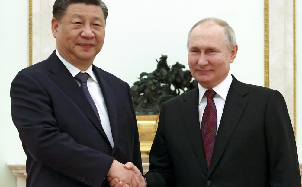 Sji ielūdz Putinu apmeklēt Ķīnu