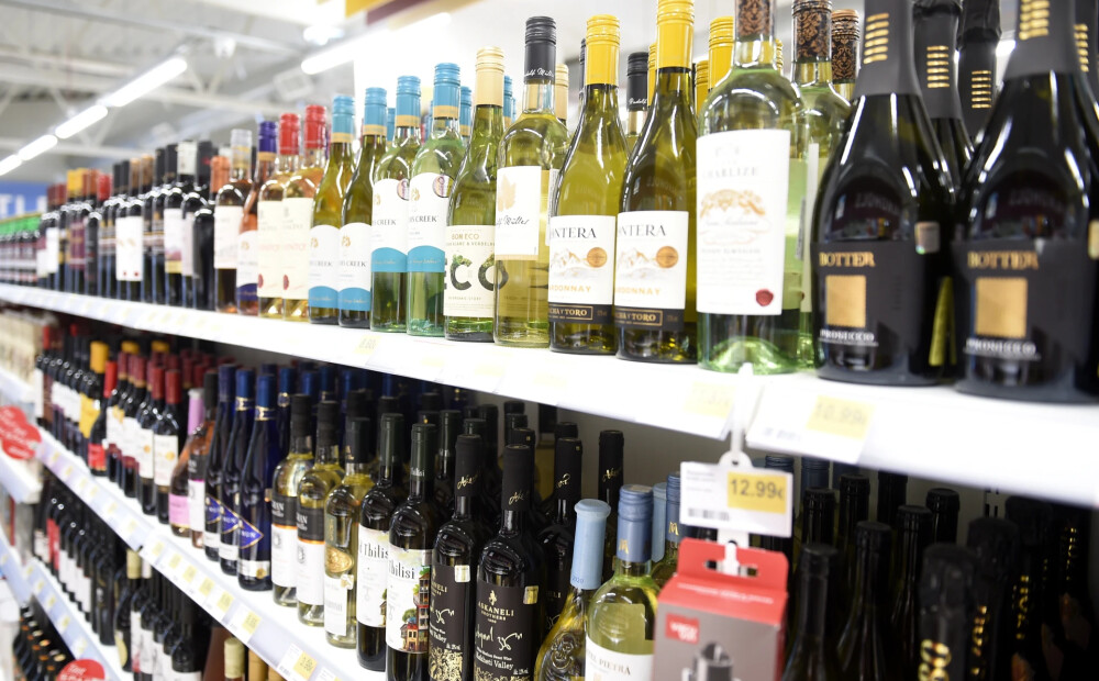 Valdībā atbalsta VM izstrādātos grozījumus alkoholisko dzērienu pieejamības mazināšanā