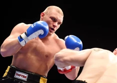 Bolotņiks maija sākumā cīnīsies ar ukraiņu bokseri Gvozdiku, ziņo portāls