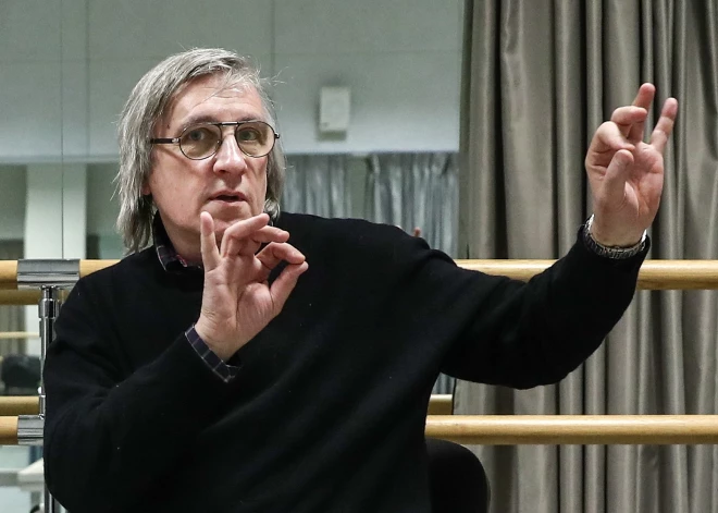 Партия в карты с Чеховым. В Клайпеде прошла премьера спектакля Дмитрия Крымова “Фрагмент”