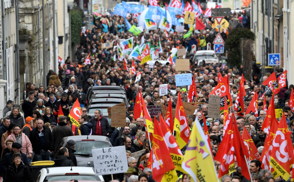 Francijā jaunas demonstrācijas un streiki pret pensiju reformu