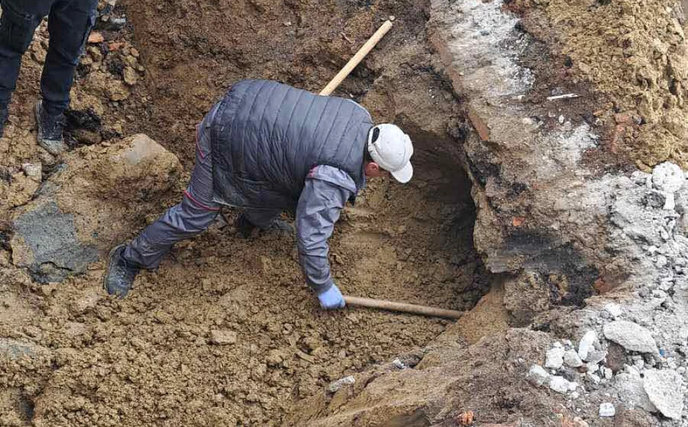 Smagais darbs vējā - policija Ziemeļmaķedonijā atrod cietumnieku divus mēnešus rakto tuneli