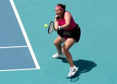 Aļona Ostapenko Maiami turnīrā.